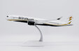 Starlux Airlines Airbus A350-900 (JC Wings 1:200)