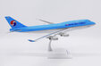 Korean Air Cargo Boeing 747-400BCF (JC Wings 1:200)