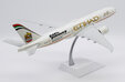 Etihad Airways Boeing 777-200LR (JC Wings 1:200)