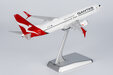 Qantas Boeing 737-800/w (NG Models 1:200)