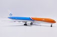 KLM Royal Dutch Airlines Boeing 777-300ER (JC Wings 1:200)